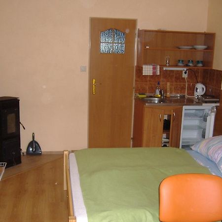 Privat Ave Villa Liptovsky Trnovec Room photo